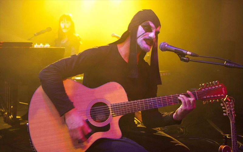 stauros-mitropoulos-thelo-na-blepo-theatro-sta-theatra-kai-oxi-stin-kathimerinotita