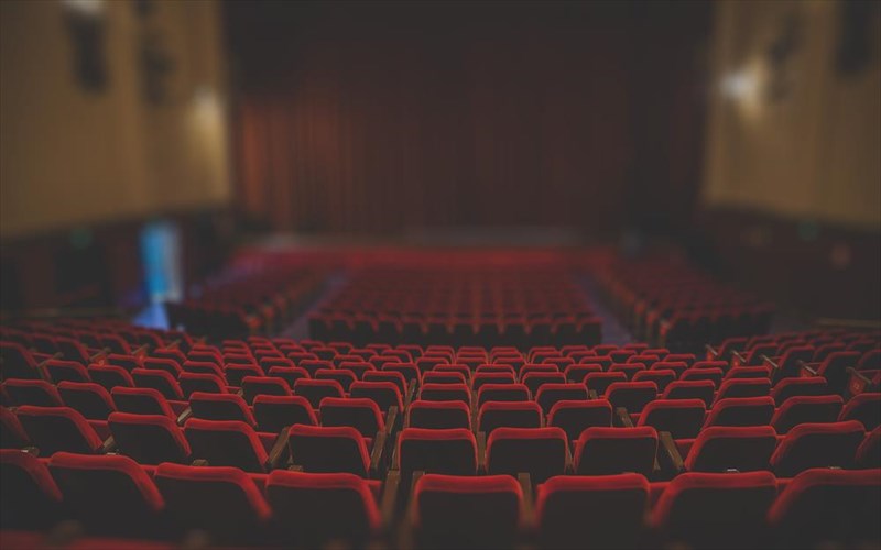 pagkosmia-imera-theatrou-15-diasimes-fraseis