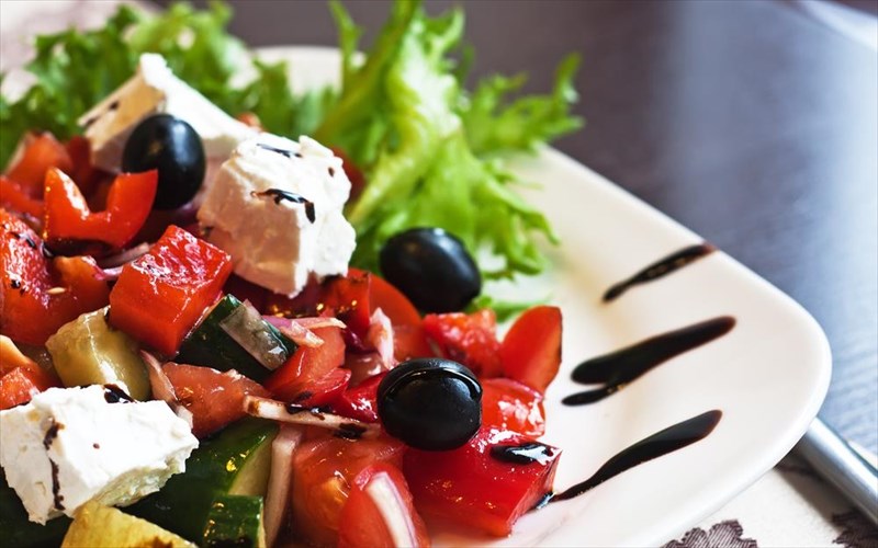 brabeia-ellinikis-kouzinas-idou-oi-upopsifioi