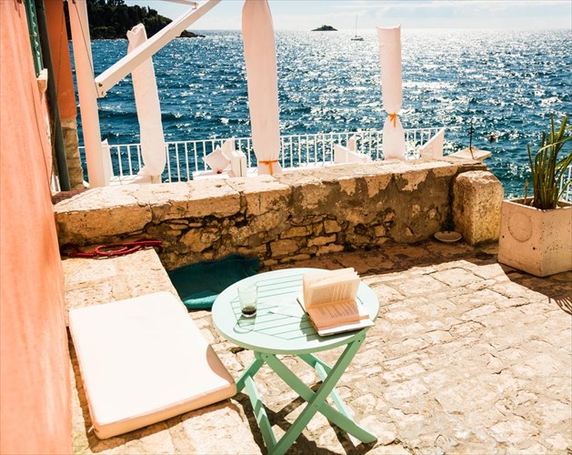 pagkosmia-imera-bibliou-me-okto-protaseis-kathodon-pros-to-pasxa