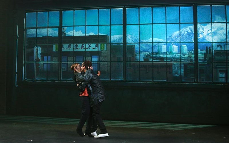 to-theatro-tou-iliou-me-ton-robert-lepage-sto-festibal-athinon