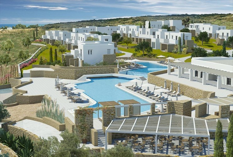 i-paros-anabathmizetai-apo-ton-iounio-me-to-summer-senses