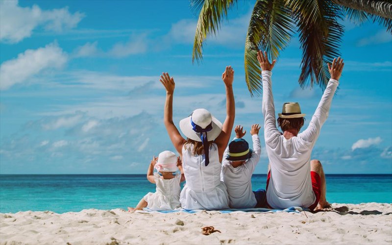 nea-ereuna-pote-prepei-na-plironoun-ta-paidia-gia-ta-taksidia-tous