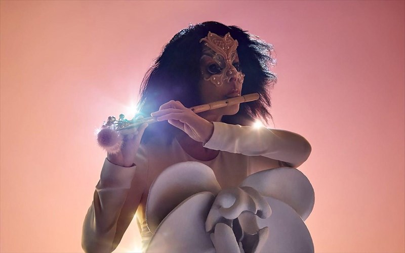 proti-matia-sto-cornucopia-tis-björk