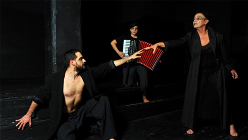 o-exthros-mou-tis-sonias-zaxaratou