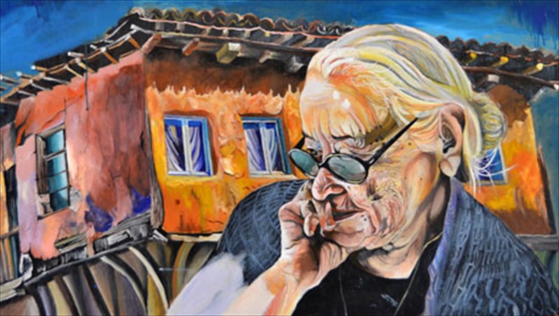 anthropomorfa-glupta-dipla-sto-kallimarmaro