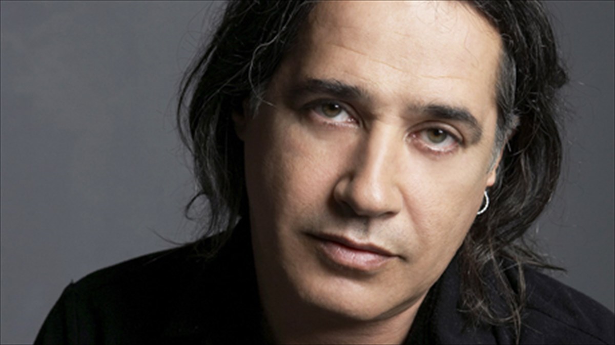 10-tragoudia-tis-elpidas-apo-ton-panteli-thalassino