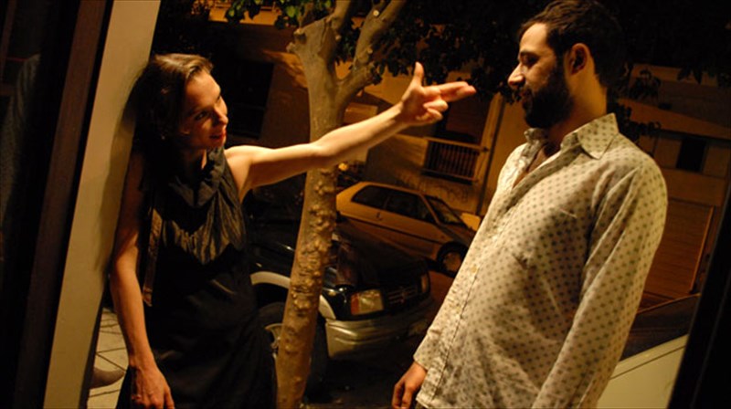 o-paragontas-tuxi-stin-athina