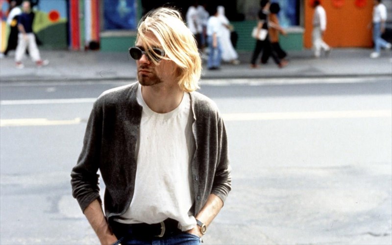 xrusafi-i-plekti-zaketa-tou-kurt-cobain-plekti-zaketa-tou-kurt-cobain