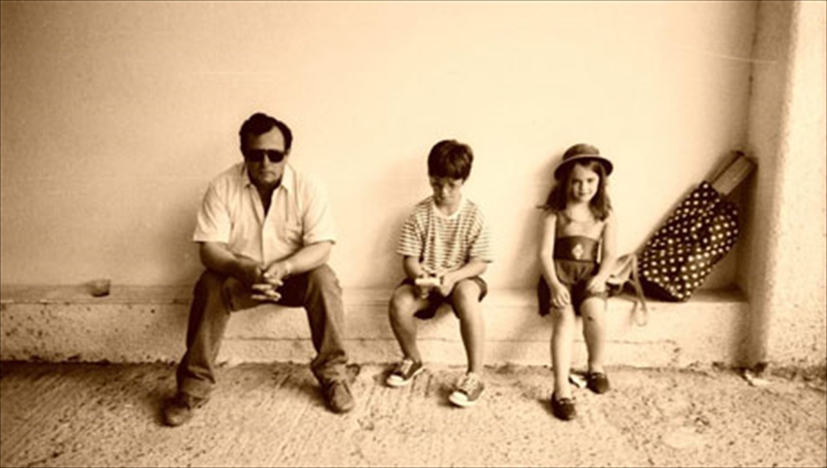 i-politiki-anupakoi-tis-oikogeneiakis-domis