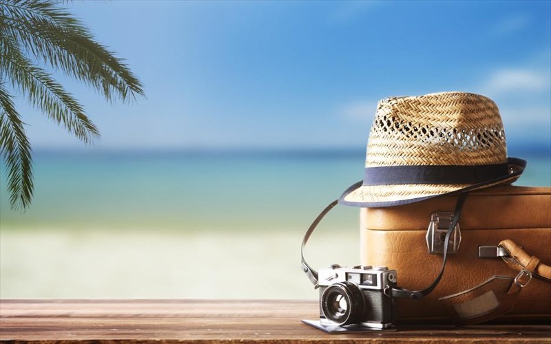 o-diethnis-tourismos-sunexizei-na-auksanetai