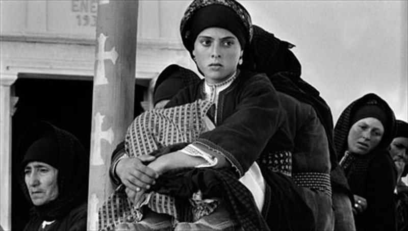 50-xronia-ellinikis-istorias-apo-to-fako-tou-konstantinou-manou