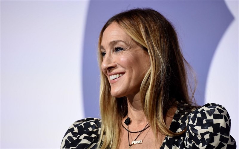 maxi-tis-sarah-Jessica-parker-gia-tis-dimosies-bibliothikes-tis-neas-yorkis