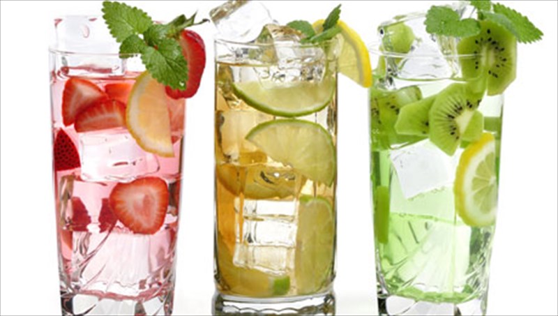 10-tropoi-na-kanete-to-nero-ligotero-bareto-prosexontas-ti-siloueta-sas