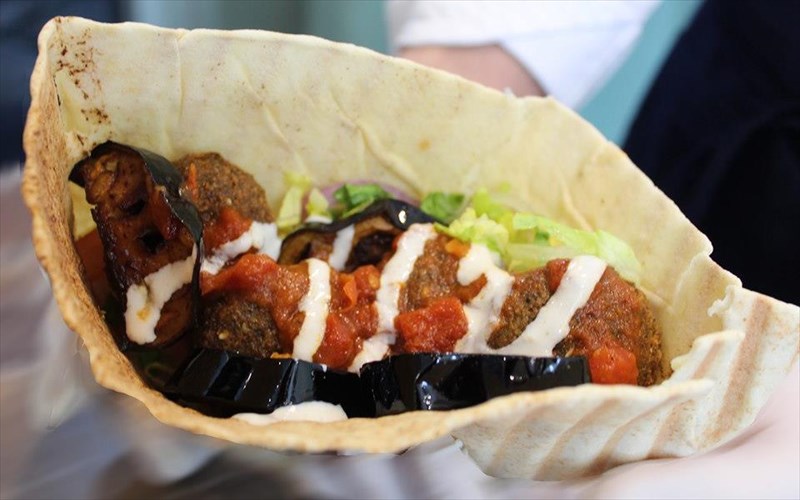 to-rebithi-einai-to-neo-falafel-bar-tou-kentrou