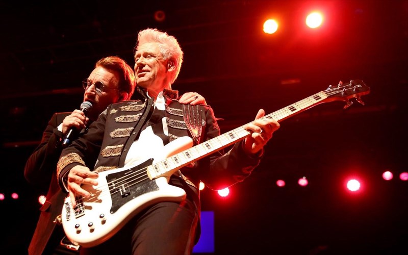 epanekdothikan-alla-duo-klasika-almpoum-ton-u2