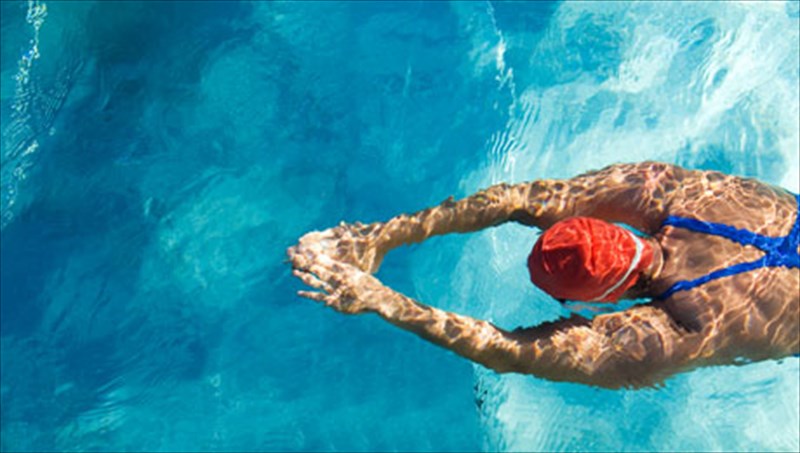 pou-kolumpoun-ta-boreia-proastia