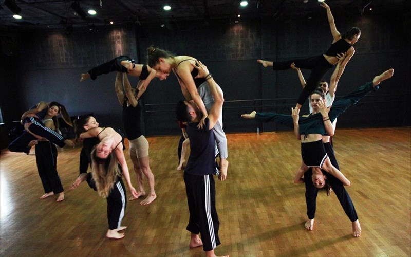 growing-apo-tin-kratiki-sxoli-orxistikis-texnis-sto-festibal-athinon