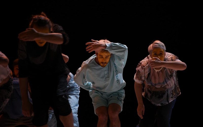 giati-xoreuoume-mazi-i-apantisi-sto-festibal-athinon