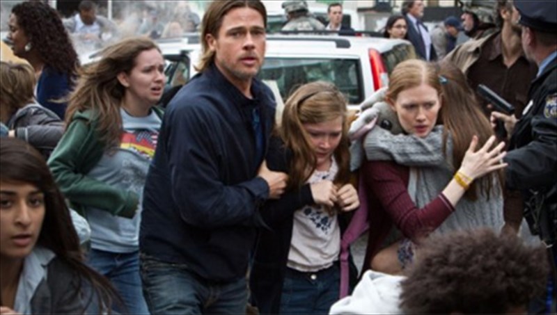 brad-pitt-proskrouei-ston-toixo-tis-kinezikis-logokrisias