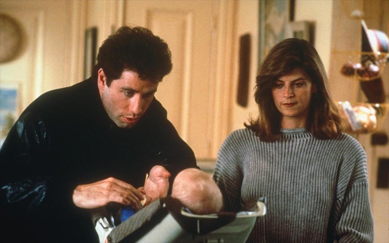 erxetai-reboot-tou-koita-poios-milaei