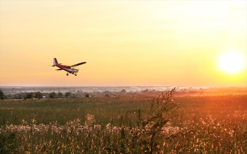 tria-aerodromia-tou-kosmou-gia-tolmirous-taksidiotes