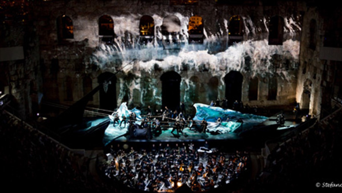 irodeio-pragmatopoiithike-i-premiera-tou-iptamenou-ollandou-premiera-tou-iptamenou-ollandou