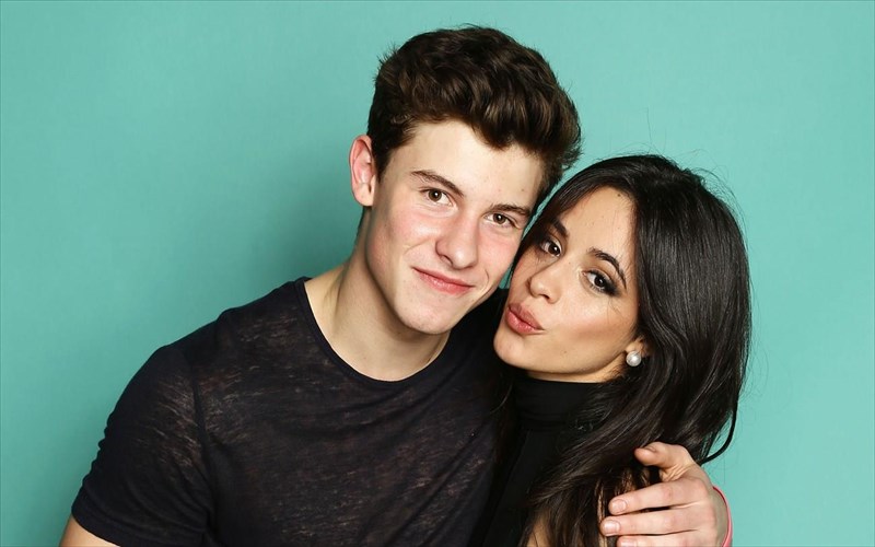 zeugari-oi-camila-cabello-kai-shawn-mendes