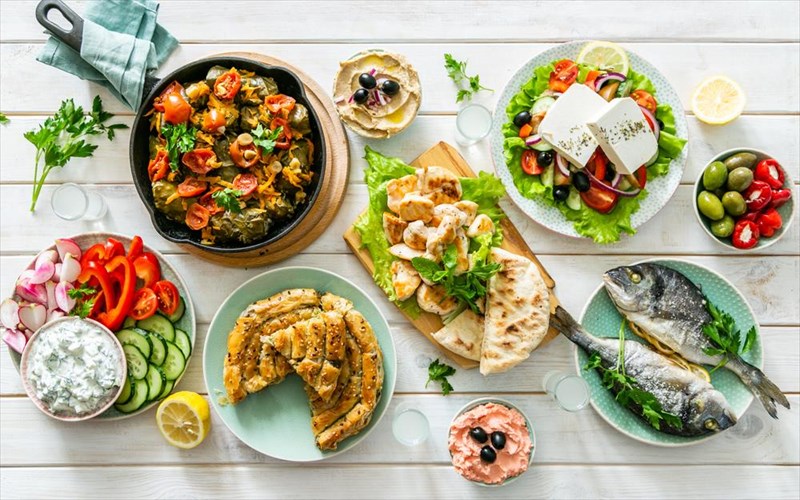 i-elliniki-kouzina-taksideuei-sto-national-geographic-traveller-food-festival