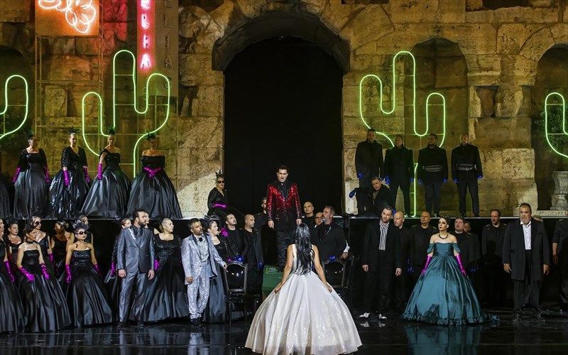 1500-dorean-theseis-gia-anergous-sti-geniki-dokimi-tis-trabiatas