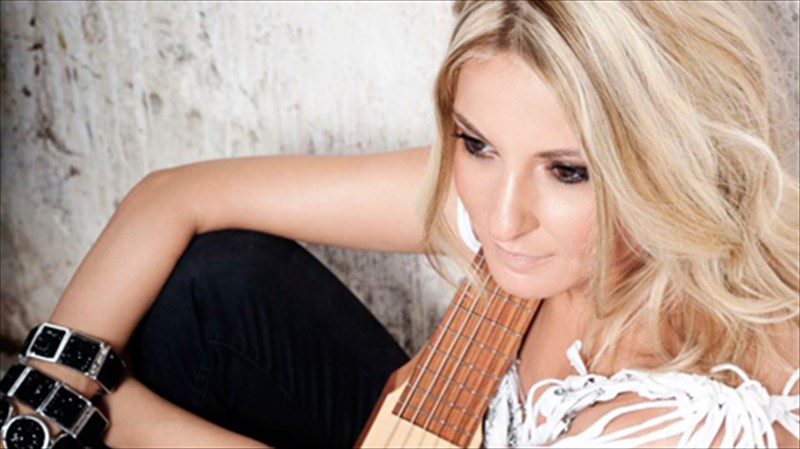 ruthmoi-argentinikou-tango-sto-xutirio