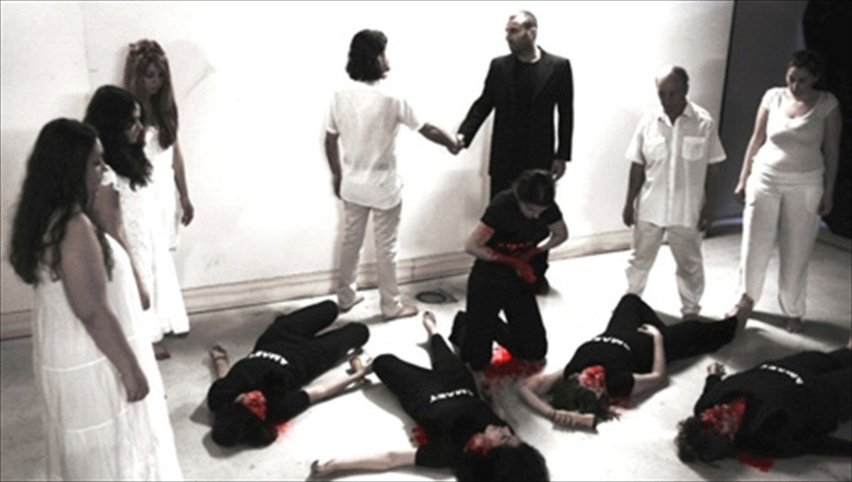 amlet-me-autokritiki-kai-peiramatiki-diathesi