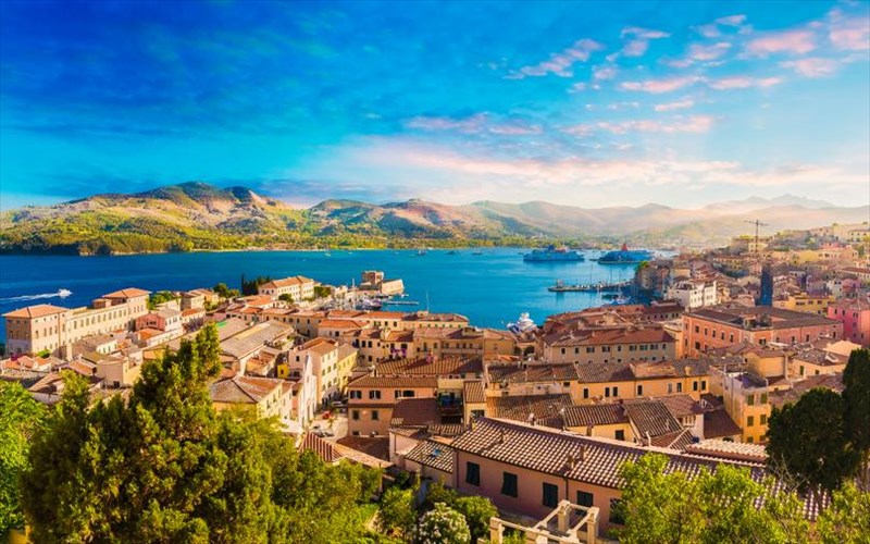 taksidi-se-panemorfa-kai-ligotero-gnosta-nisia-tis-europis