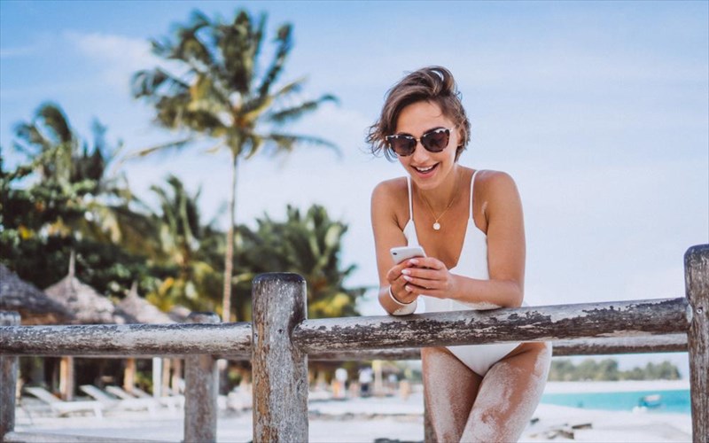 ta-kolpa-omorfias-pou-sbinoun-to-stres-apo-to-prosopo-sas