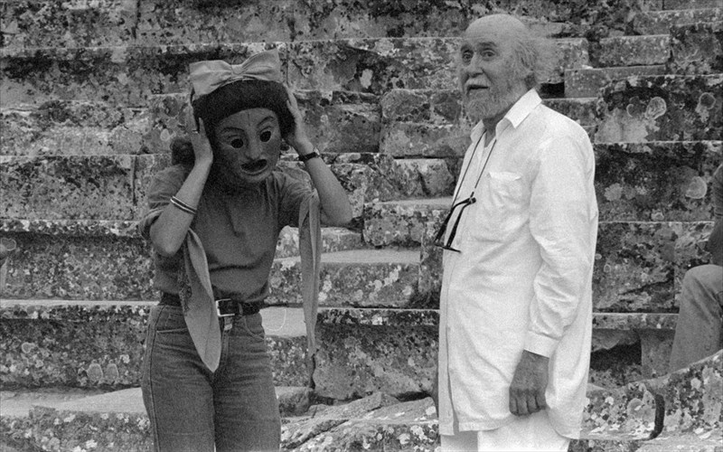 to-theatro-texnis-karolou-koun-sto-festibal-bibliou-sto-zappeio