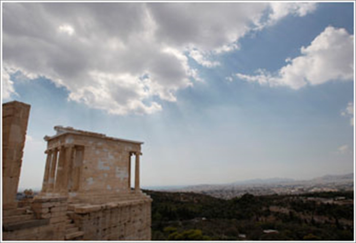 xoris-erga-gia-ligo-o-naos-tis-apterou-nikis-naos-tis-apterou-nikis