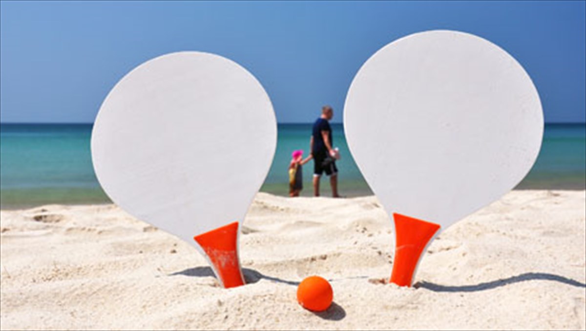 beach-volley-i-raketes-poio-protimame-kai-giati-raketes-poio-protimame-kai-giati