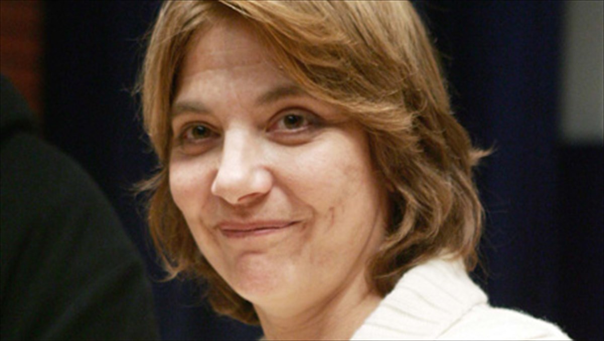 olia-lazaridou-oso-fobomaste-to-kako-toso-tou-dinoume-dunami