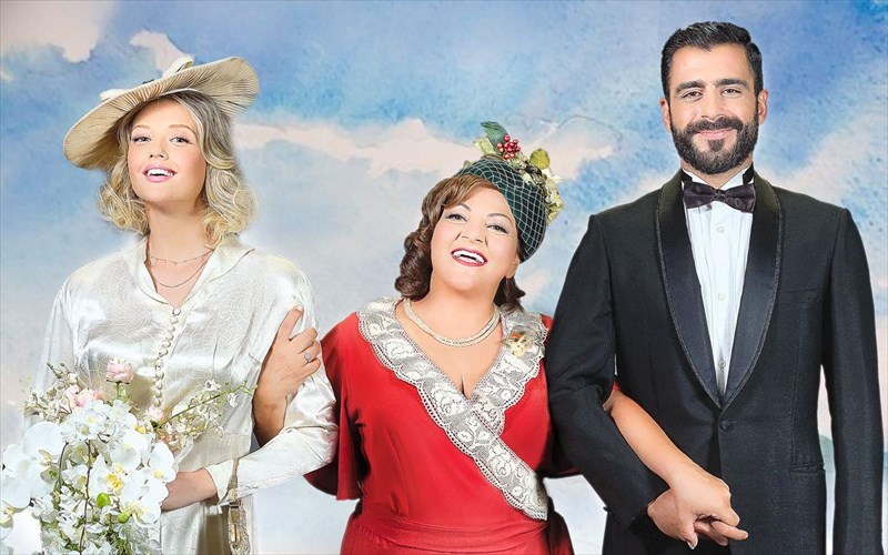 i-biku-stauropoulou-einai-i-mama-roza-mama-roza