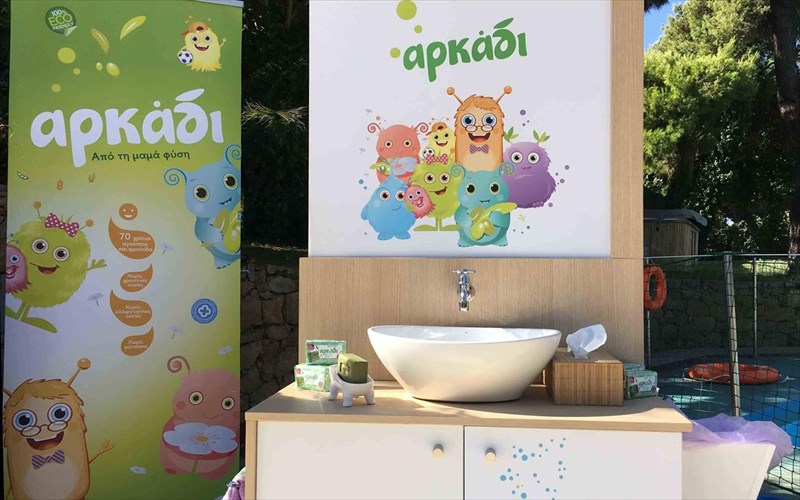 arkadi-green-stop-kai-to-plusimo-ton-xerion-gia-ta-paidia-ginetai-paixnidi