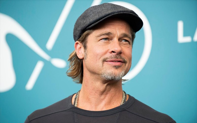 o-brad-pitt-thelei-na-emfanistei-sto-peaky-blinders