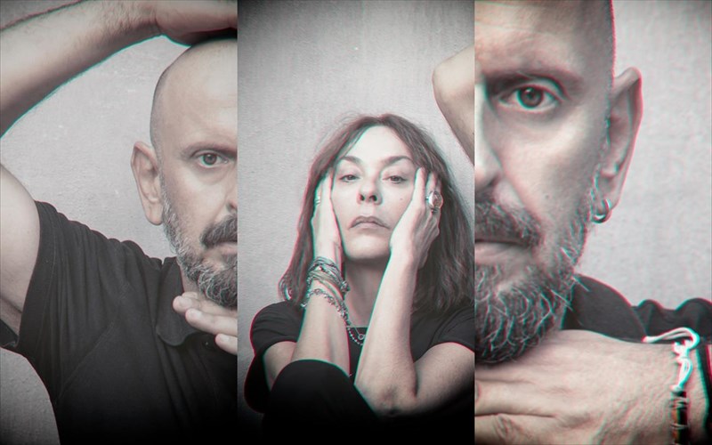 i-bana-pefani-kai-ta-7-koutia-tis-pandoras-erxontai-sto-apo-koinou-theatro-koutia-tis-pandoras-erxontai-sto-apo-koinou-theatro