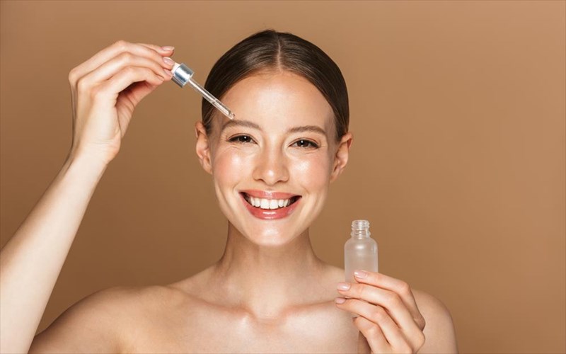 ena-kai-mono-proion-eksasfalizei-oliki-epanafora-tis-omorfias-sas