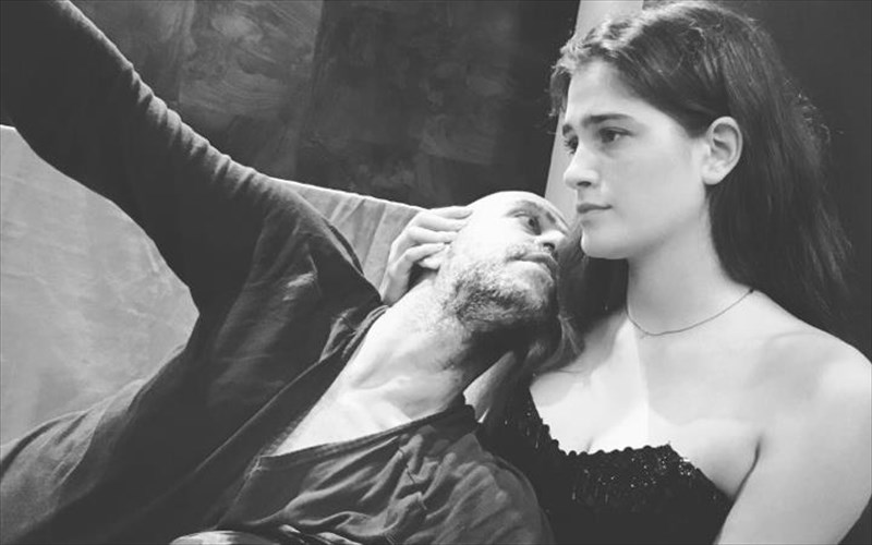 i-zoi-tou-toulouz-lotrek-gia-proti-fora-sto-theatro