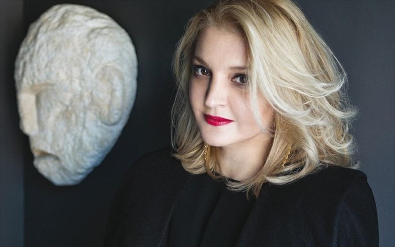 efuge-i-sxediastria-modas-sofia-kokosalaki-sxediastria-modas-sofia-kokosalaki