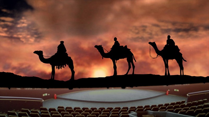 to-astro-ton-xristougennon-lampei-sto-planitario