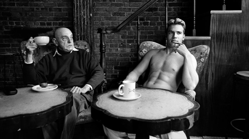 eikonografontas-ta-poiimata-tou-kabafi