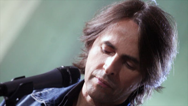 o-basilis-lekkas-tragouda-tsitsani