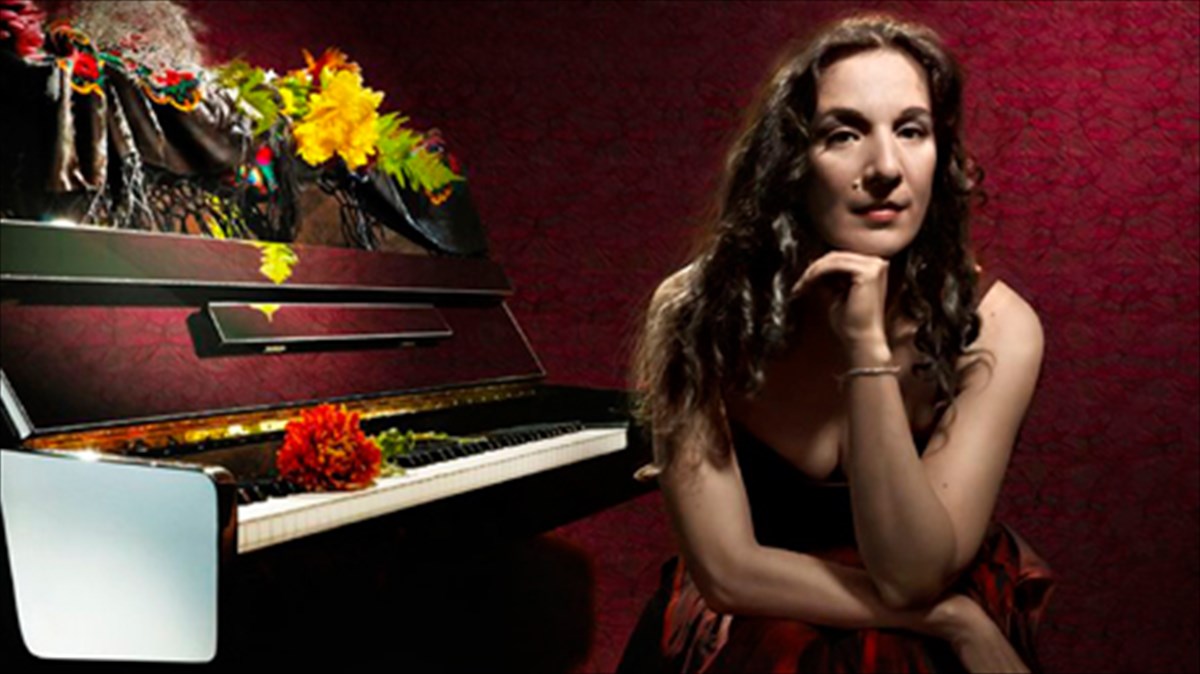 periplanisi-sta-mousika-monopatia-tis-dulce-pontes