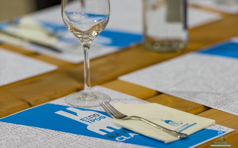 i-7i-ekspotrof-epistrefei-ton-ianouario